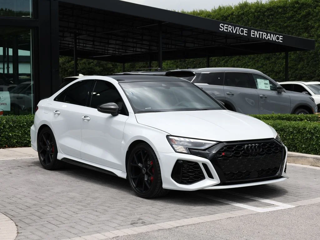 Used 2024  Audi 2.5T image 2