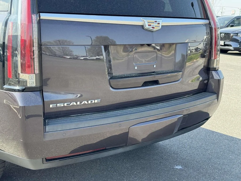 2016 Cadillac Escalade Premium - Photo 11