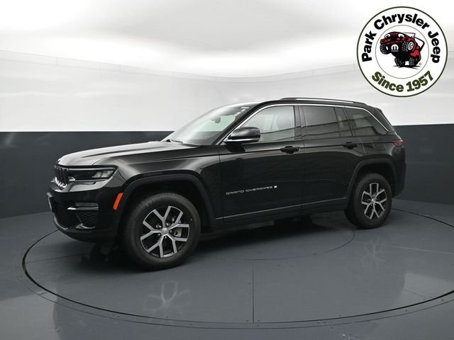 Used 2023 Jeep Grand Cherokee Limited with VIN 1C4RJHBG3P8910475 for sale in Burnsville, Minnesota