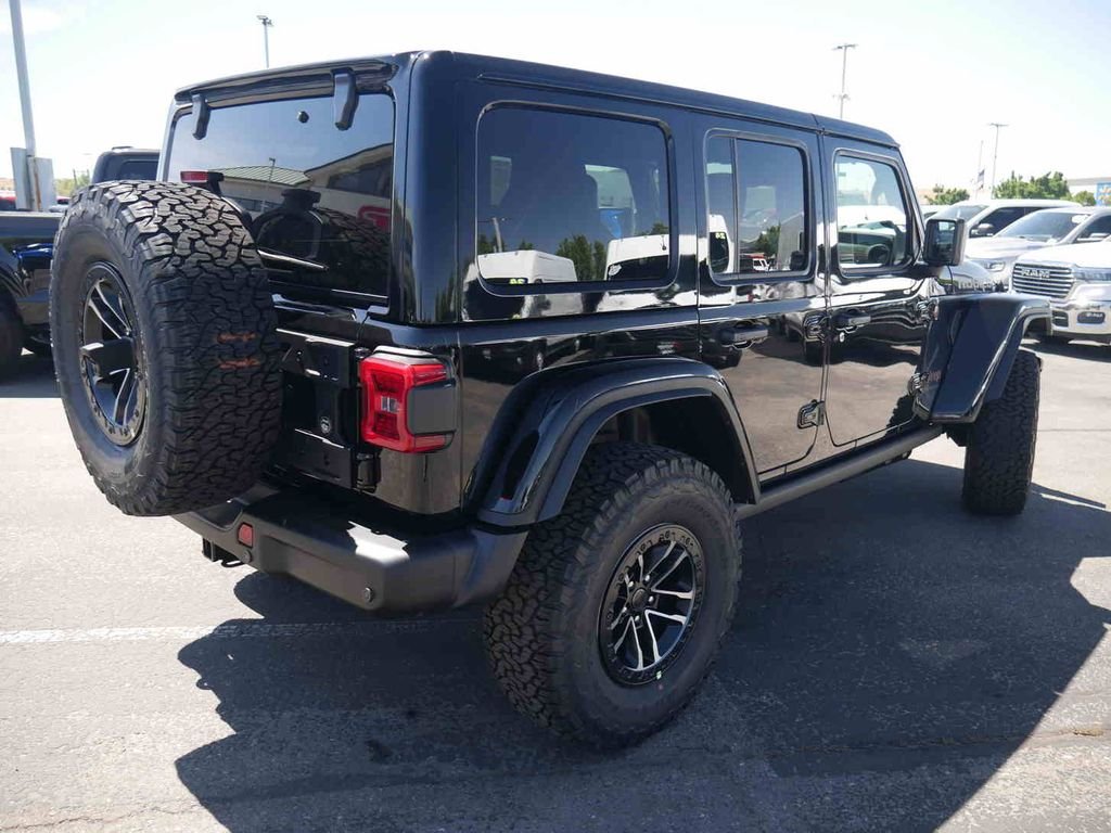 New 2026 Black Clear-Coat Exterior Paint Jeep  image 22