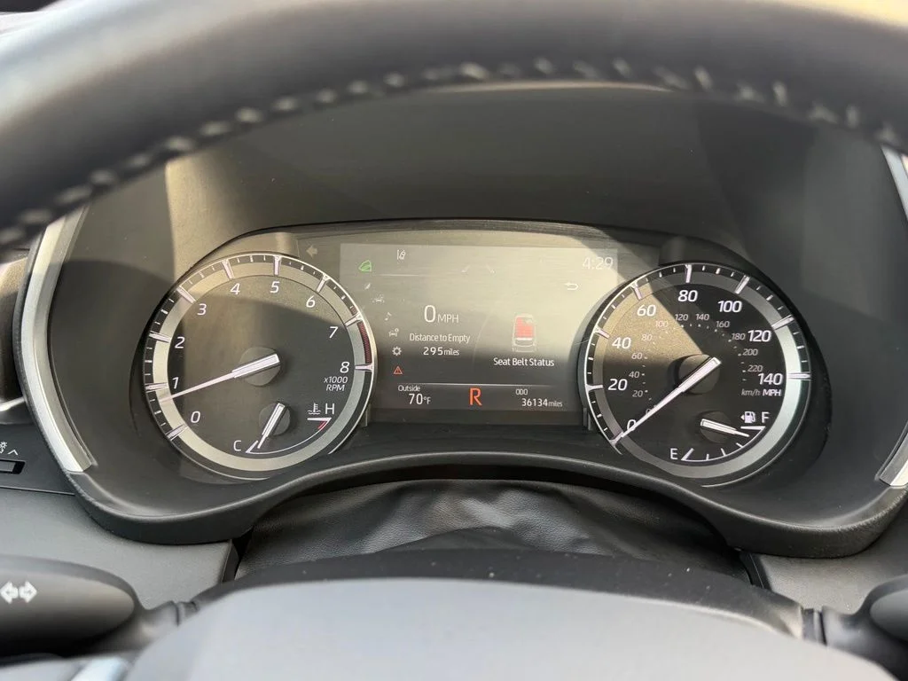 Used 2021 Blizzard Pearl Toyota XLE image 22
