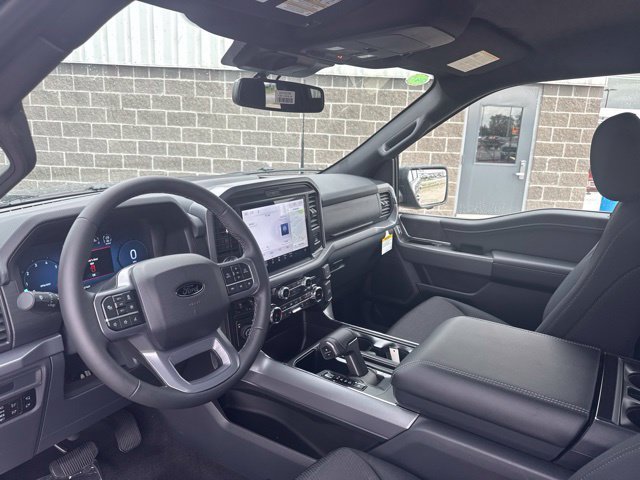 New 2026 Agate Black Metallic Ford XLT image 19