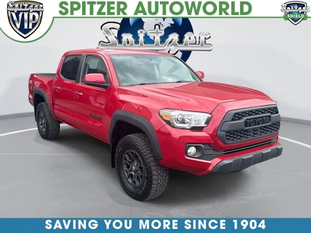 Used 2017 Red Toyota SR5 image 1