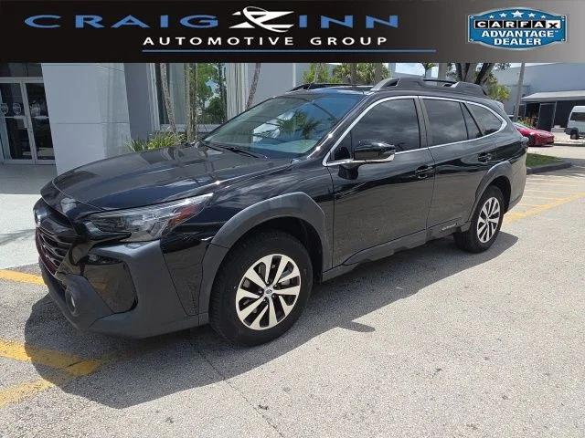 2024 Subaru Outback Premium's photo