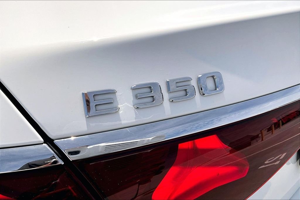 2025 Mercedes-Benz E-Class E350 - Photo 22