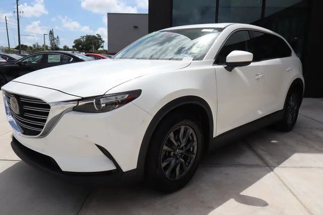 Used 2021 Snowflake White Pearl Mazda Touring image 8