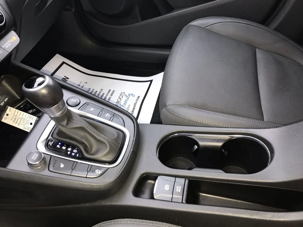 Used 2023 Silver Hyundai Limited image 21