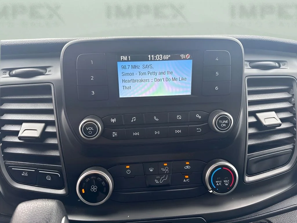 Used 2023 White Ford Base image 7