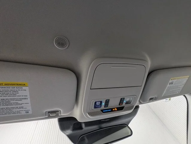 New 2026 Space White Metallic Ford Active image 37