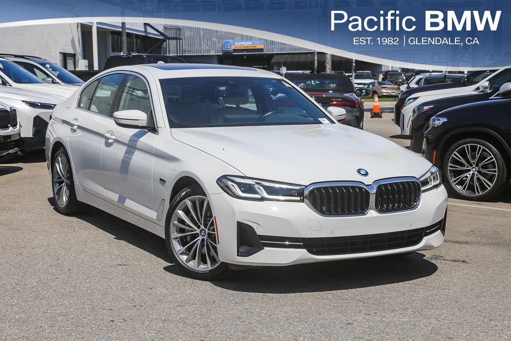2023 BMW 5 Series 530e iPerformance Sedan's photo