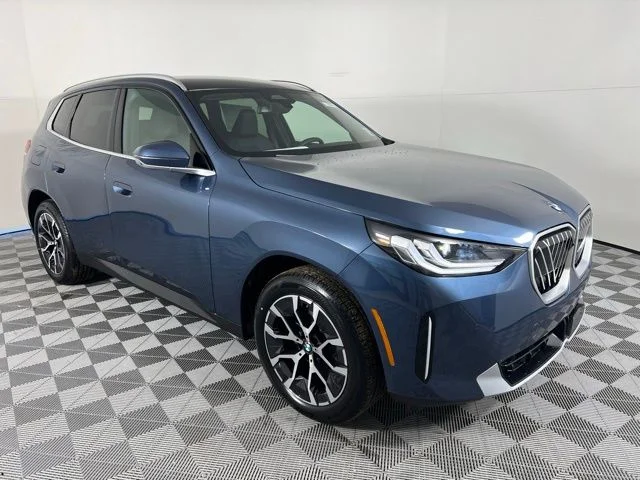 2026 BMW X3 30 XDRIVE's photo