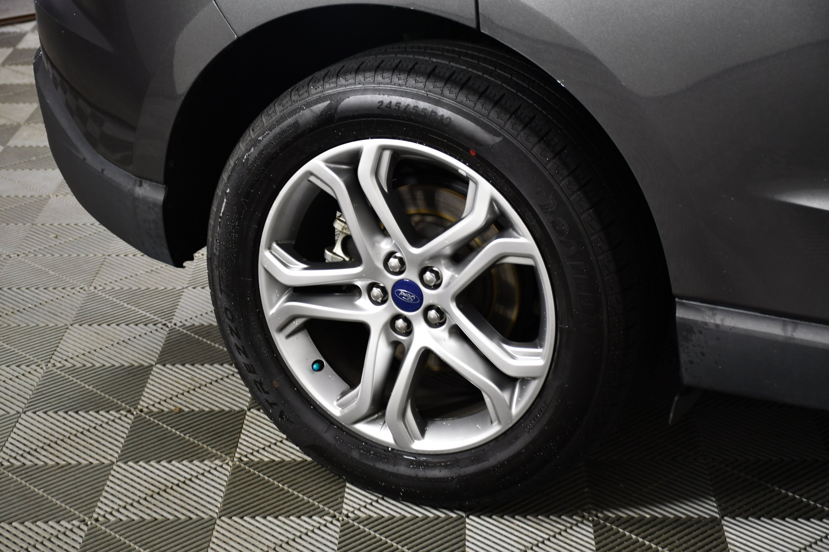 Used 2016 Magnetic Ford Titanium image 55