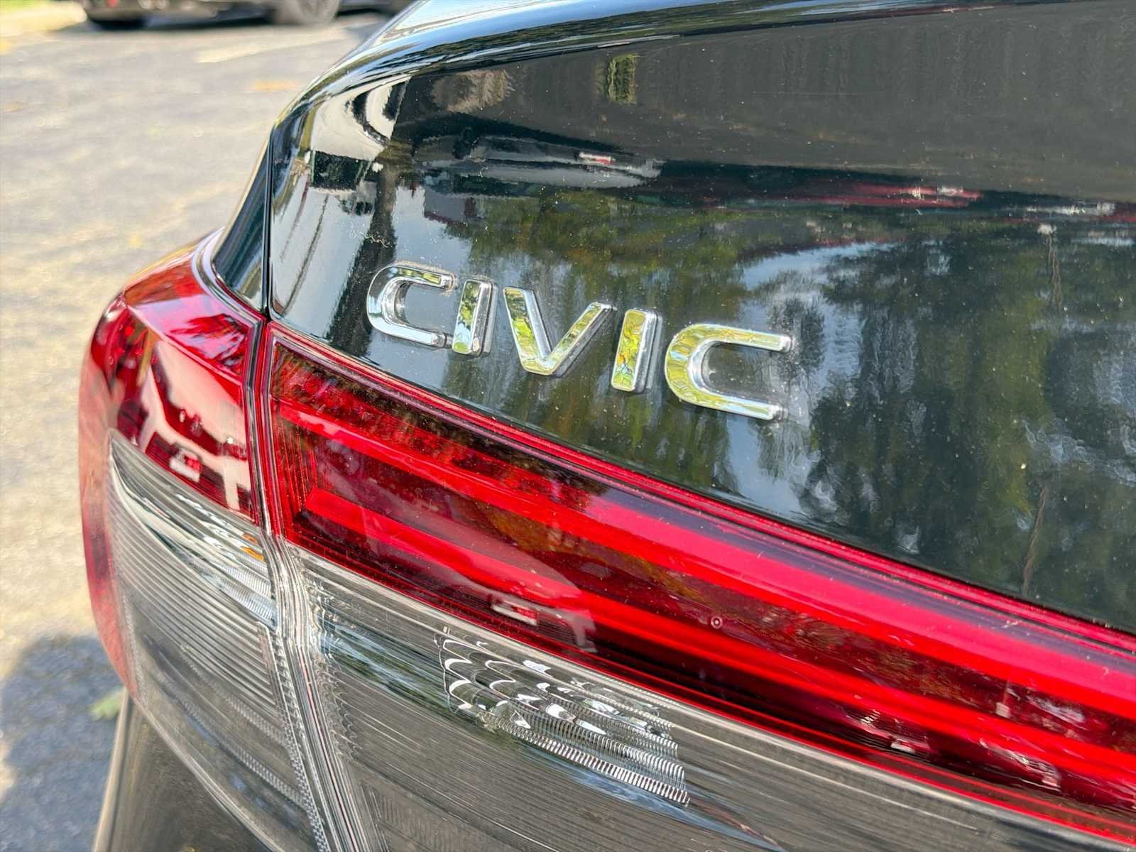 2024 Honda Civic Sport - Photo 18