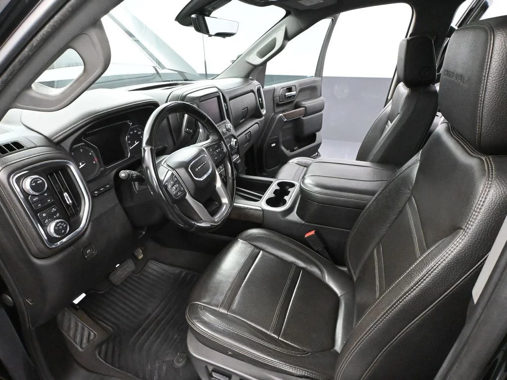 Used 2023 Black GMC Denali image 26