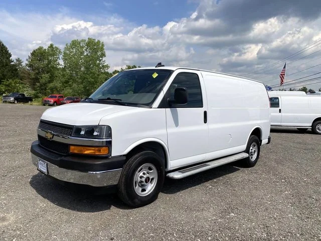 Used 2024 Summit White GMC Work Van image 8