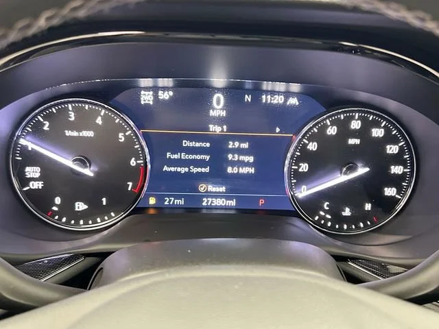 Certified Used 2023 Sapphire Metallic Buick Essence image 3