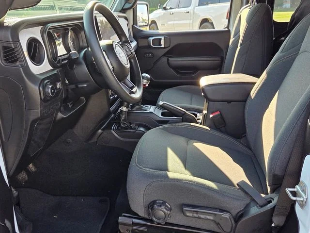 Used 2025 White Jeep Sport image 5
