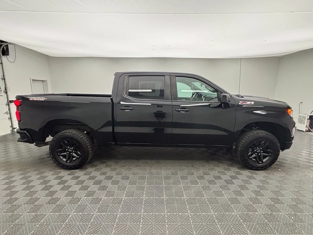 Used 2024 Black Chevrolet LT Trail Boss image 7