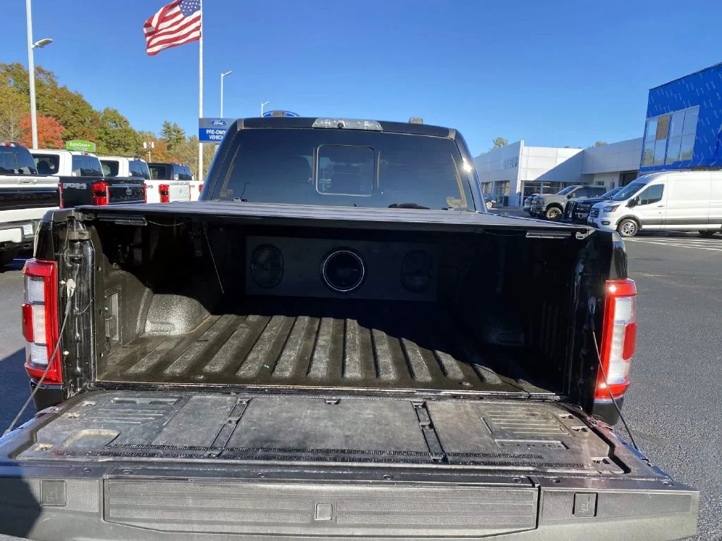 Used 2022 Black Metallic Ford Raptor image 6