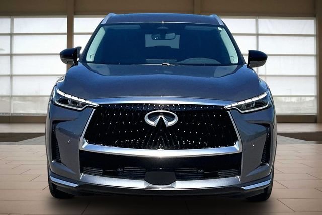 New 2027 GRAPHITE SHADOW INFINITI LUXE image 3