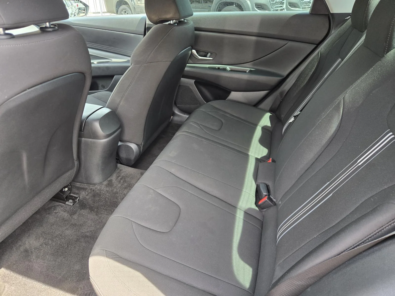 Used 2022 Phantom Black Hyundai SEL IVT image 25