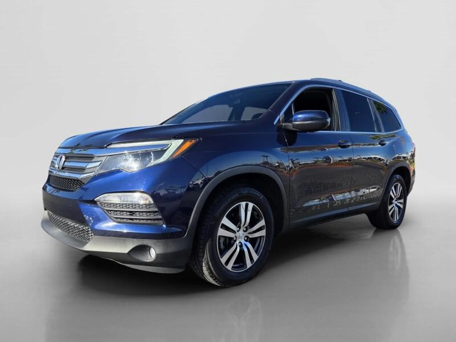 Used 2016 Obsidian Blue Pearl Honda EX-L image 8