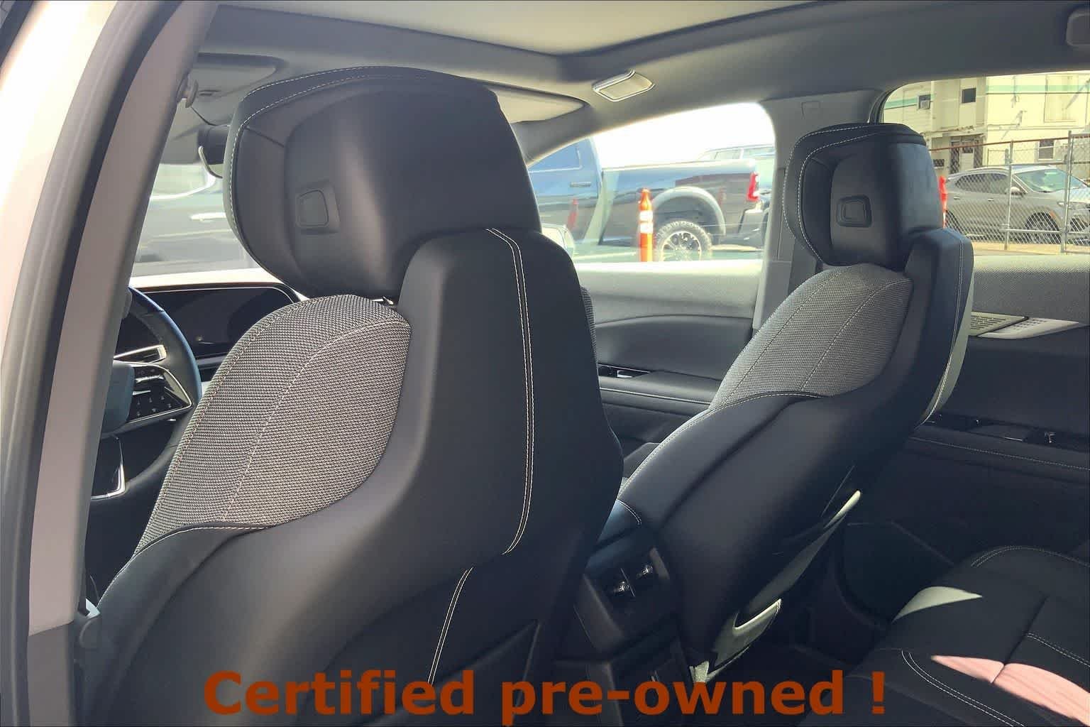 2025 Cadillac OPTIQ Sport 1 - Photo 13