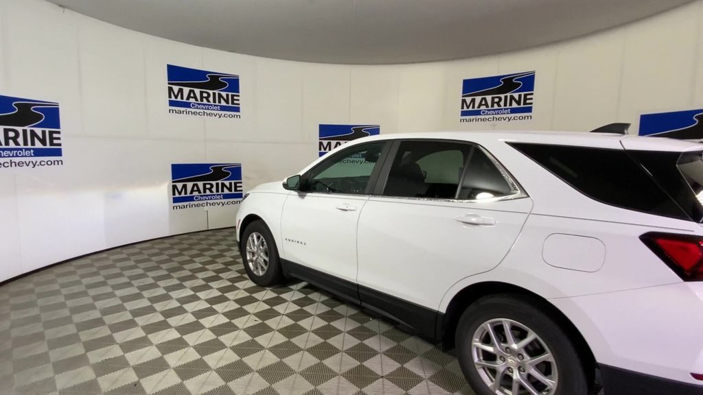 Used 2022 SUMMIT WHITE Chevrolet LT image 8