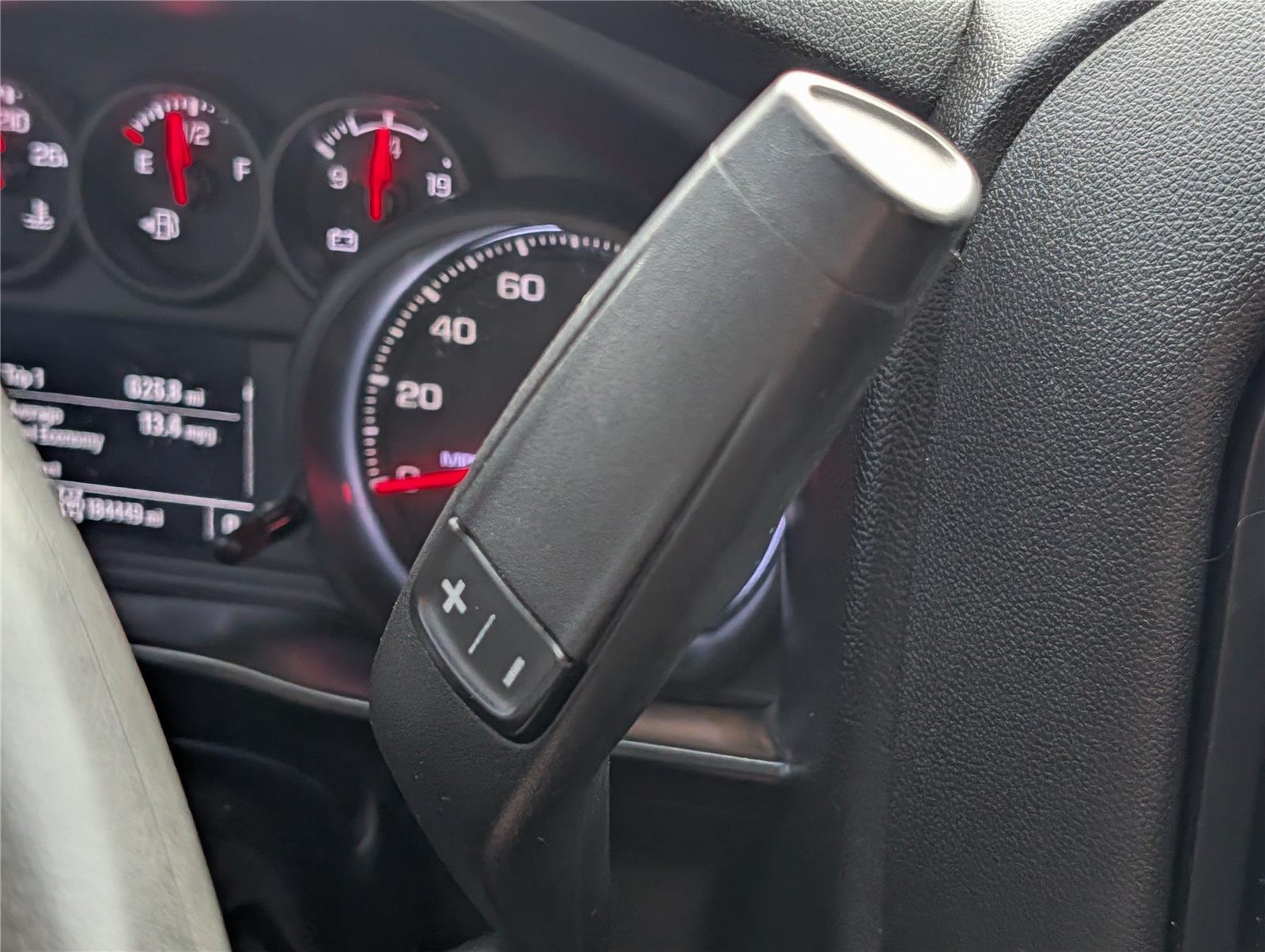 Used 2020 SUMMIT WHITE Chevrolet Custom image 23