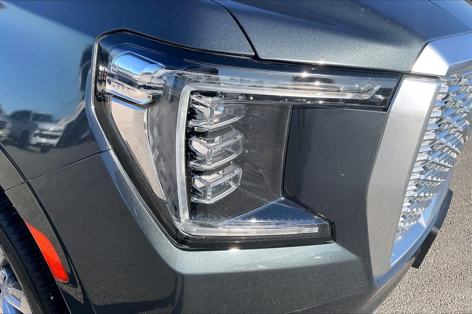 2021 GMC Yukon Denali - Photo 81