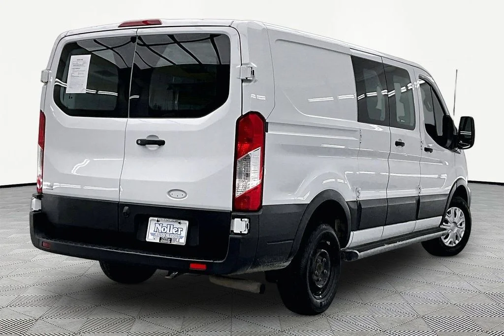 Used 2020 Ford Transit Van Base with VIN 1FTBR1Y83LKB05591 for sale in Kansas City
