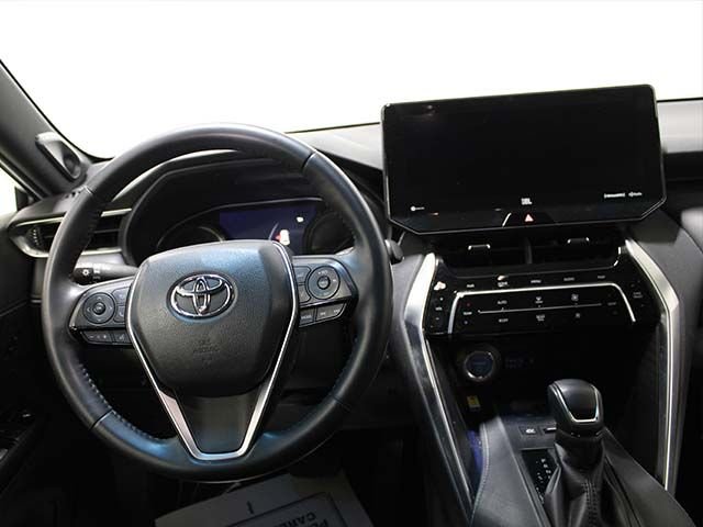 Used 2021 Blizzard Pearl Toyota XLE image 12