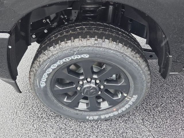 New 2026 Diamond Black Crystal Pearl-Coat Exterior Paint RAM Big Horn image 19