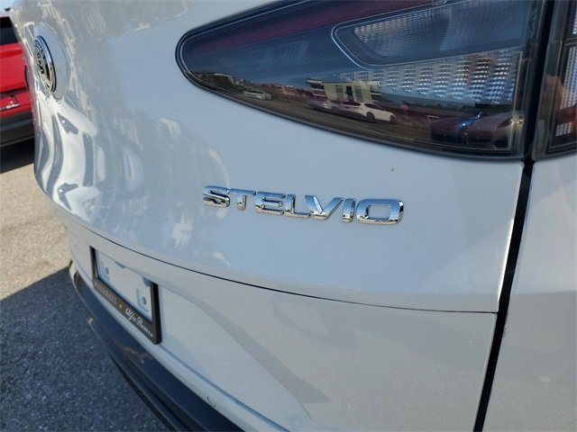 2025 Alfa Romeo Stelvio Sprint Base photo 4