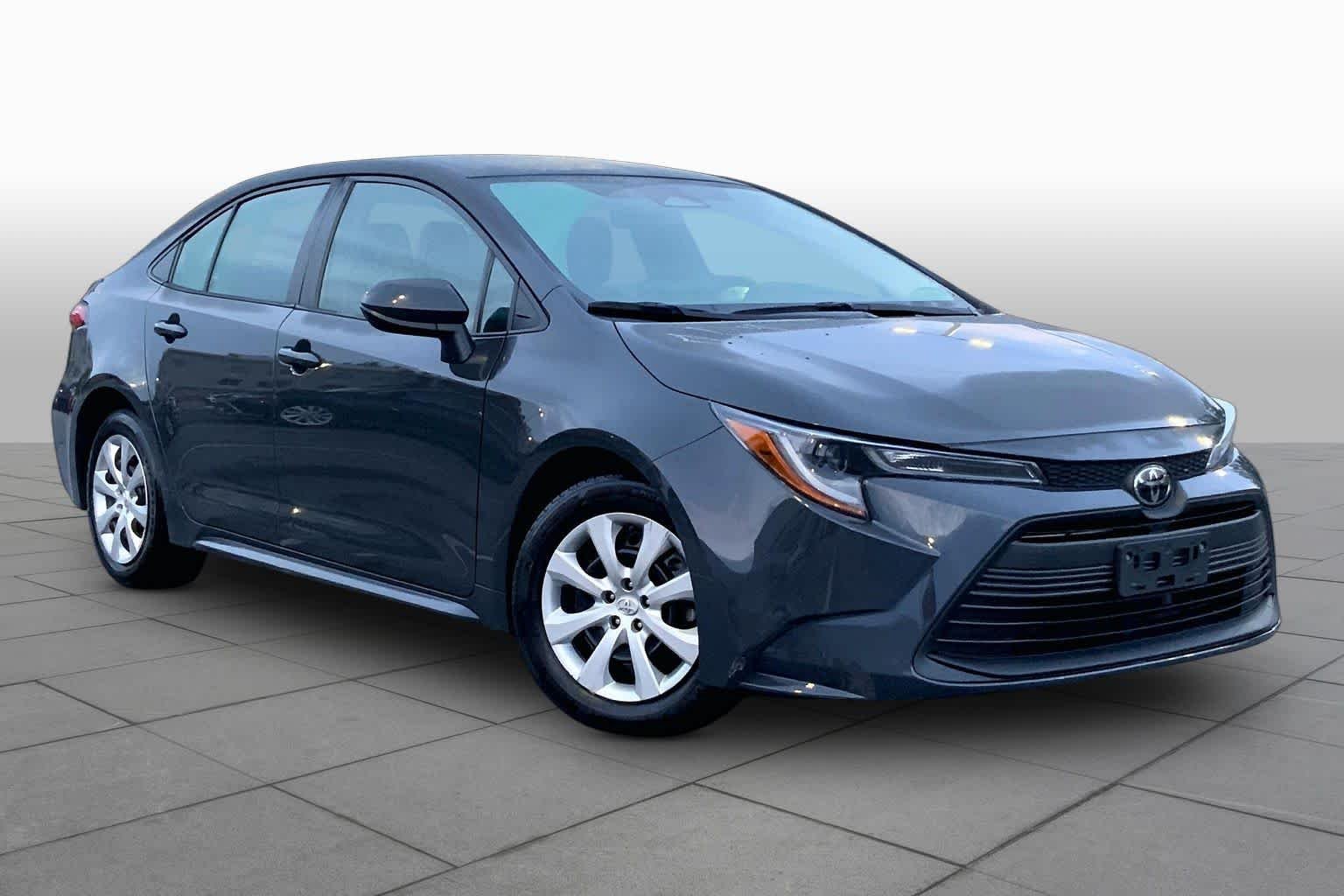 Used 2024 Underground Toyota LE image 3