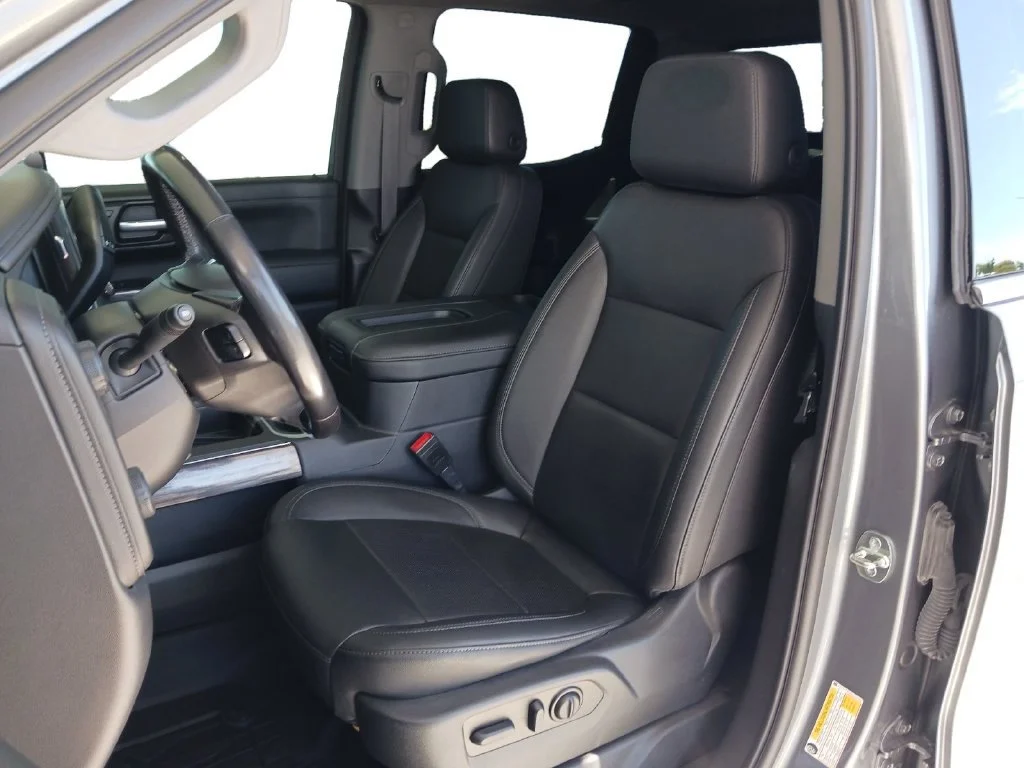 Used 2021 SATIN STEEL METALLIC Chevrolet LTZ image 28