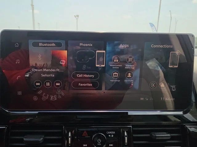 New 2026 Green Nissan SL image 17