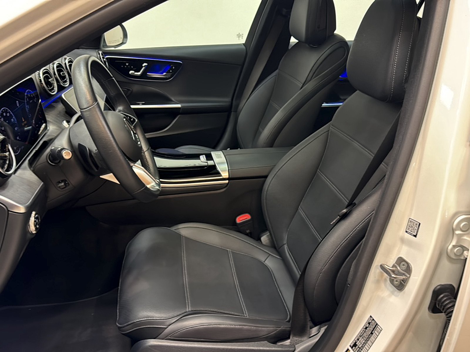 Certified Used 2025 Polar White Mercedes-Benz  image 11