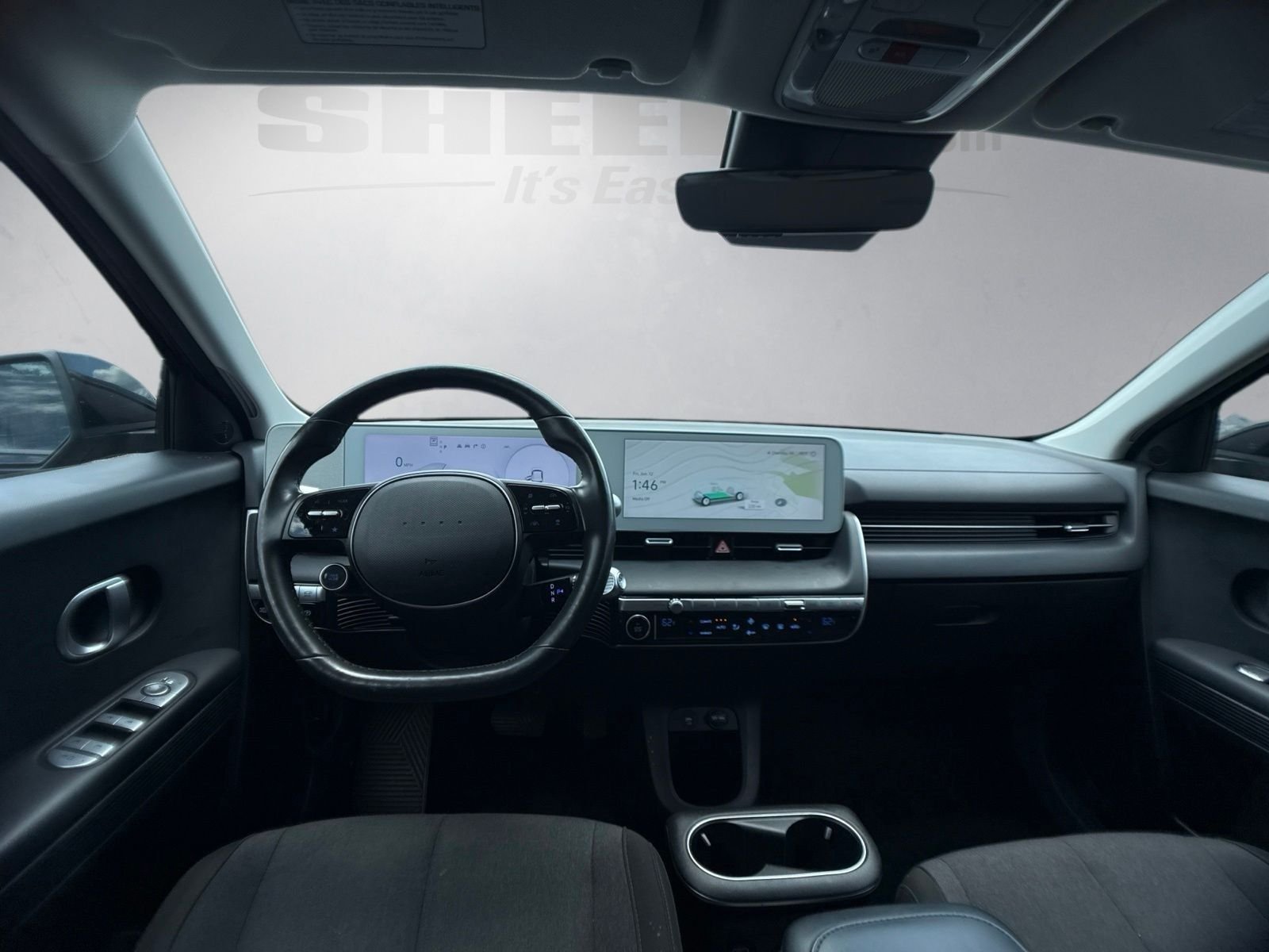 Used 2024 Black Hyundai SEL image 3