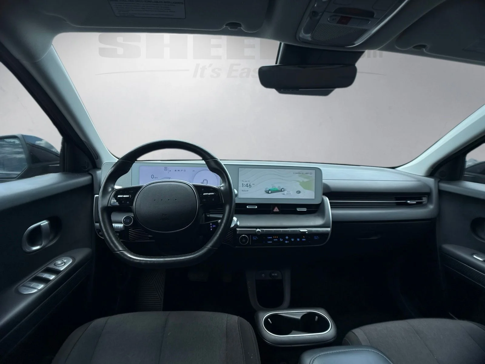 Used 2024 Black Hyundai SEL image 3