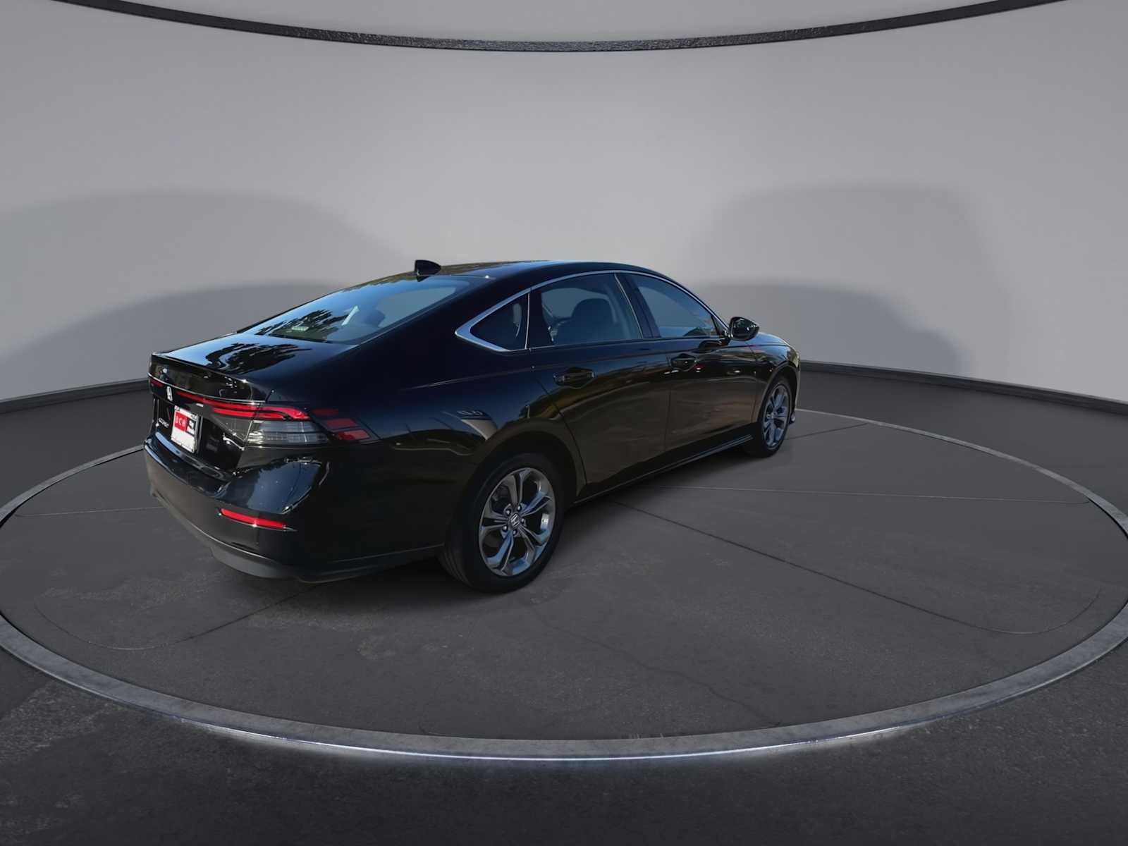 Certified Used 2024 Crystal Black Pearl Honda EX image 8