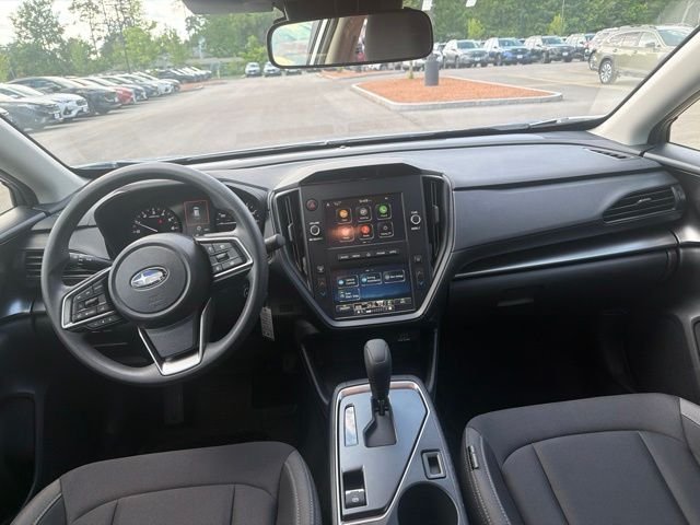 Used 2025 Silver Subaru Base image 10