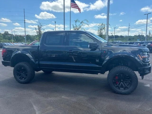 New 2026 Agate Black Metallic Ford XLT image 9