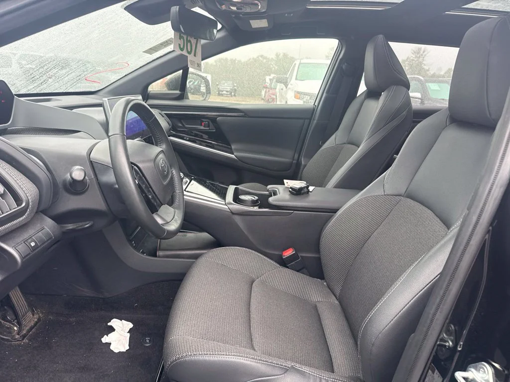 Used 2023 Black Toyota XLE image 9