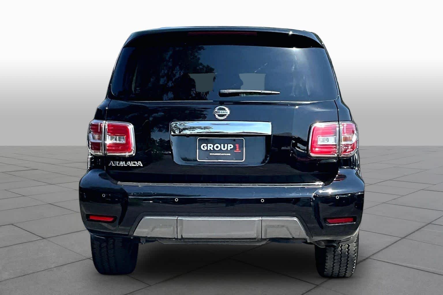 Used 2019 Super Black Nissan SV image 5