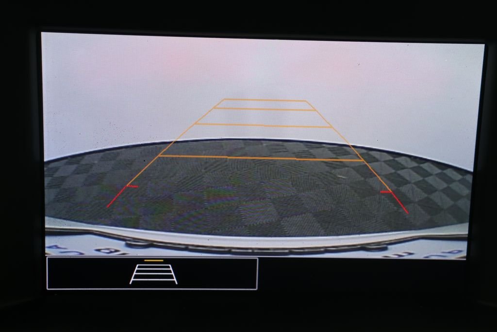 2023 GMC Terrain SLE - Photo 17