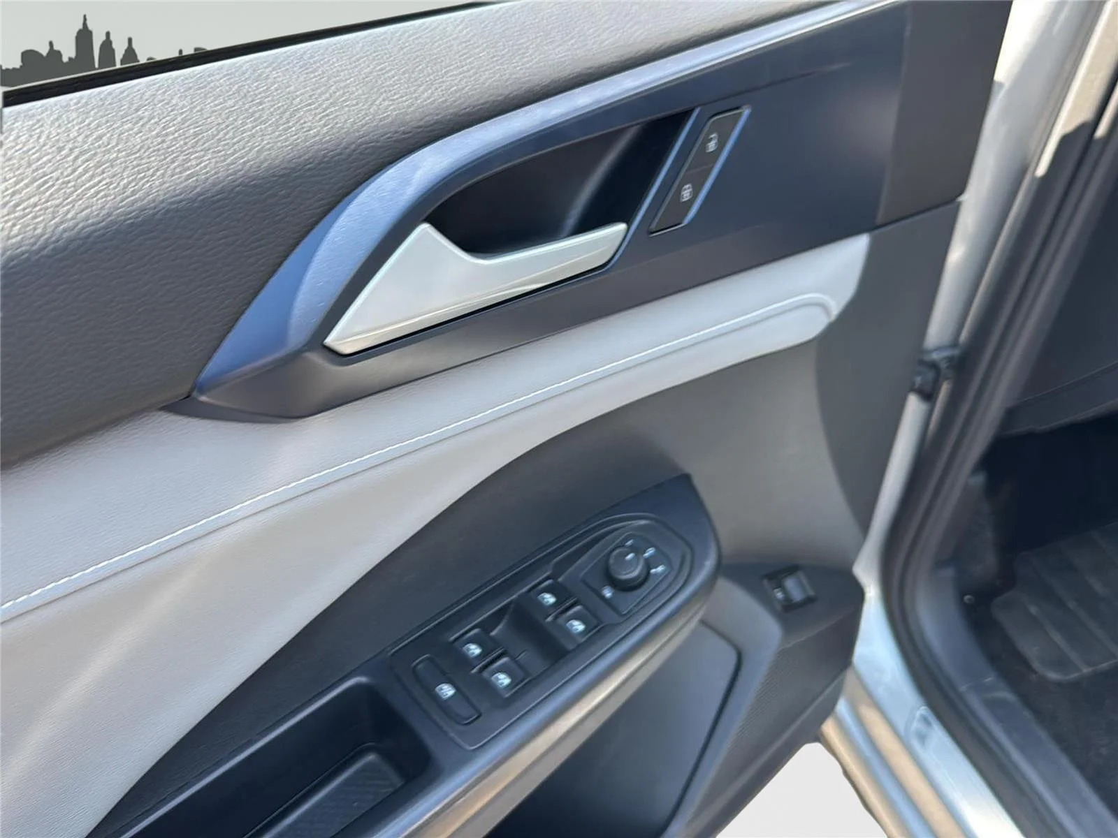 2024 Volkswagen Taos SE - Photo 12