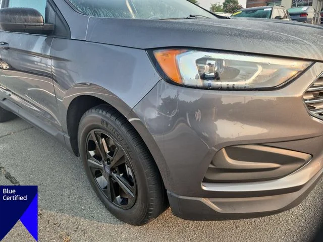 Used 2022 Gray Ford SE image 9