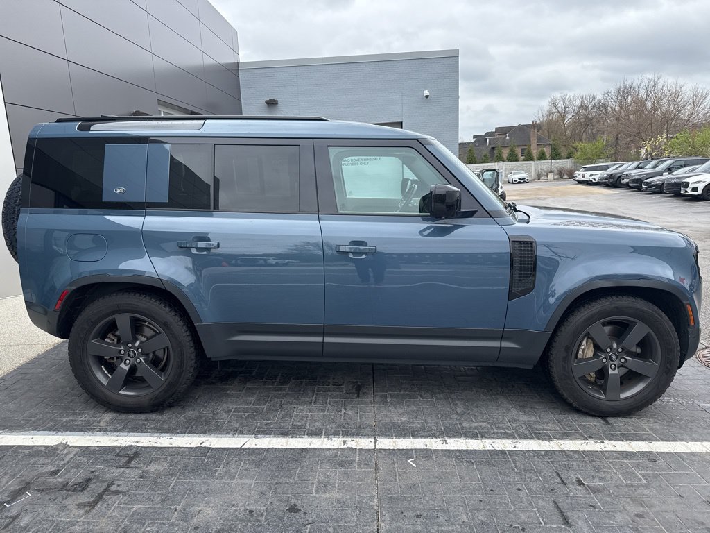 Certified Used 2020 Blue Land Rover HSE image 5