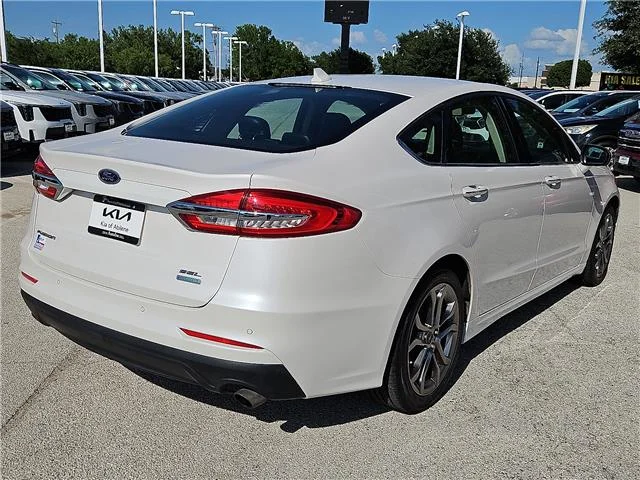 Used 2020 White Platinum Metallic Tri-Coat Ford SEL Front-wheel Drive image 4